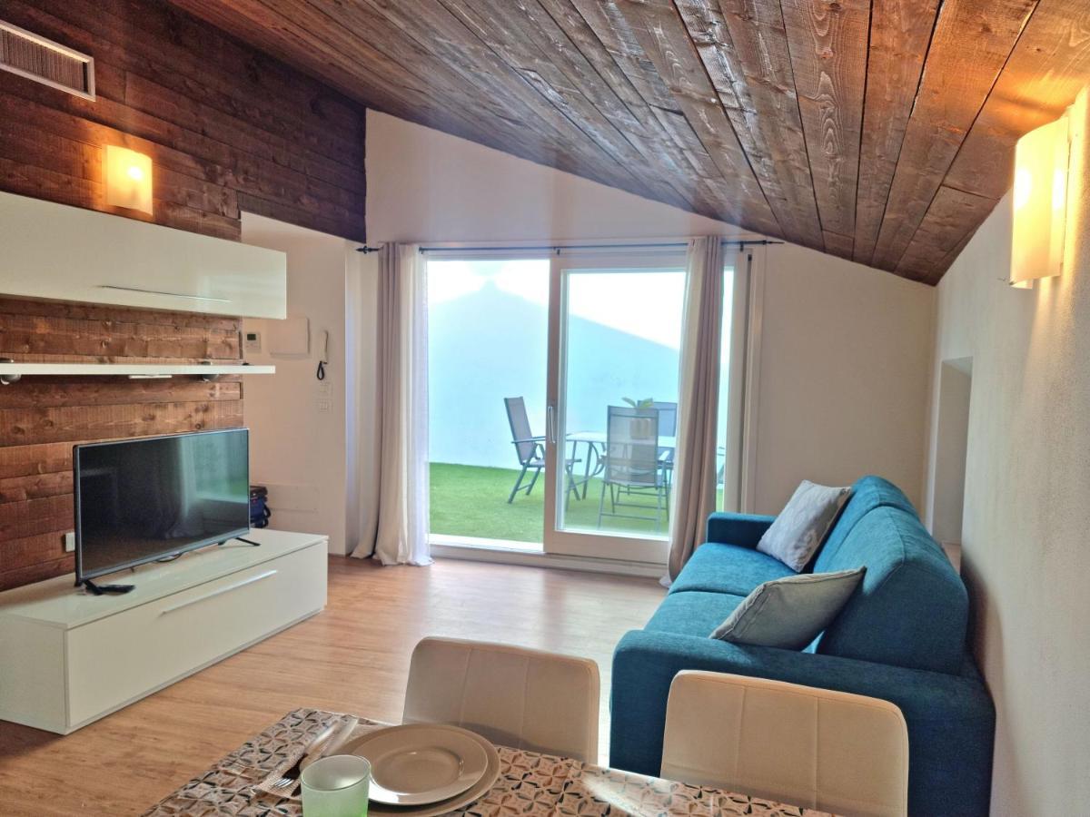 Profumo Di Lago Desenzano-By Goccia Di Lago Ντεζεντσάνο ντελ Γκάρντα Εξωτερικό φωτογραφία