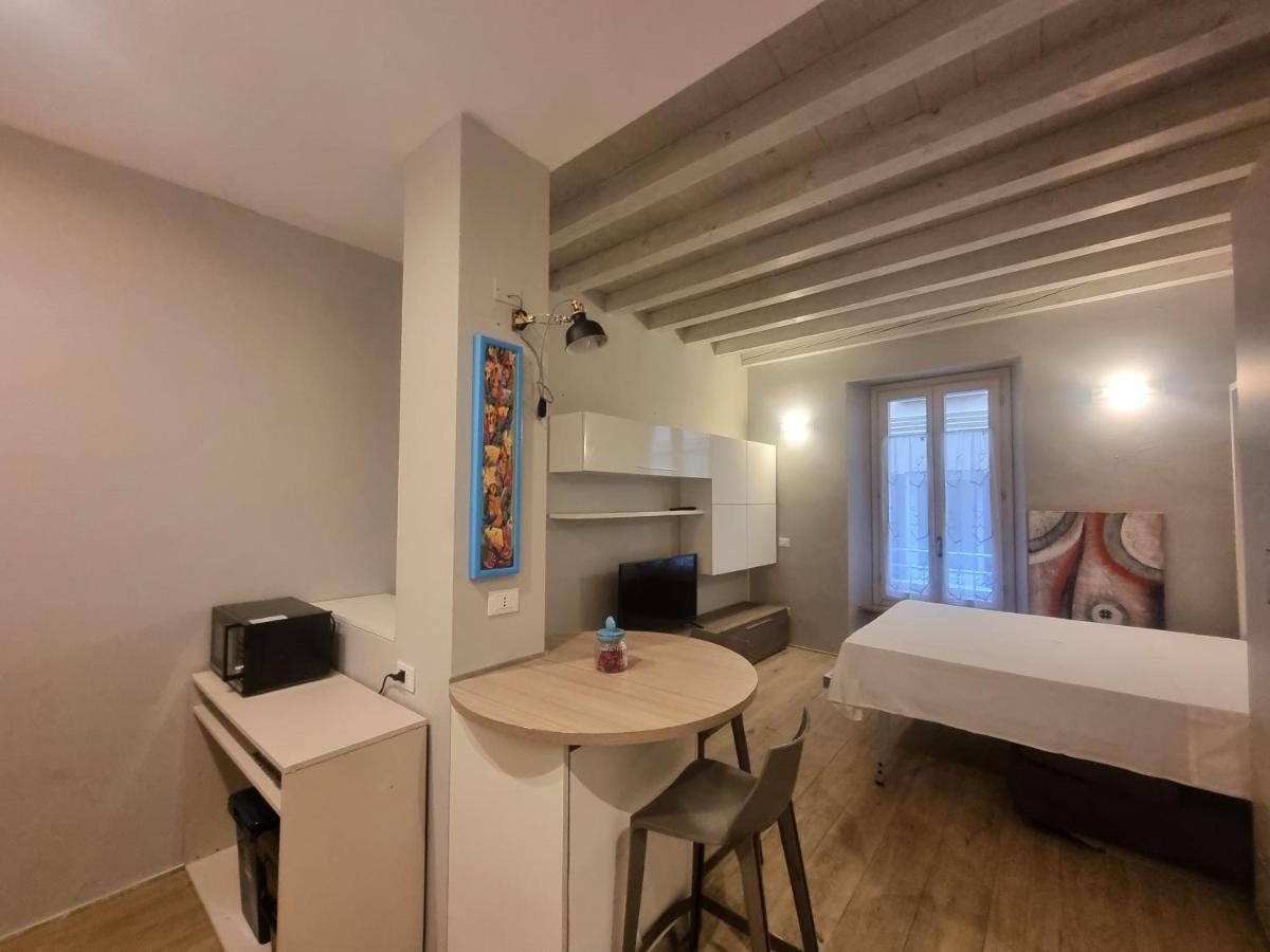 Profumo Di Lago Desenzano-By Goccia Di Lago Ντεζεντσάνο ντελ Γκάρντα Εξωτερικό φωτογραφία